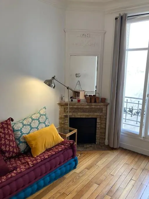 Appartement Paris 16E 0*,  France